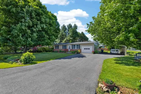 409 13th Street Grottoes VA 24441
