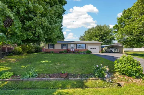 409 13th Street Grottoes VA 24441