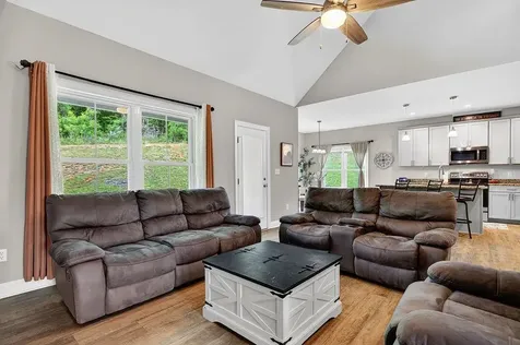 49 Mcilwee Lane Staunton VA 24401