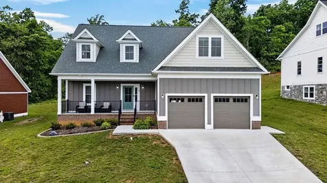 49 Mcilwee Lane Staunton VA 24401