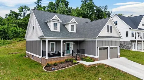 49 Mcilwee Lane Staunton VA 24401