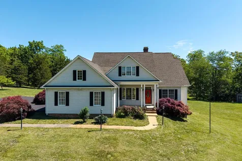 128 Fairview Circle Woodstock VA 22664