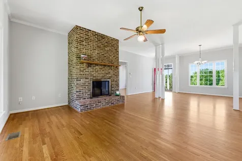 128 Fairview Circle Woodstock VA 22664