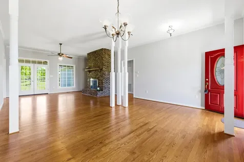 128 Fairview Circle Woodstock VA 22664