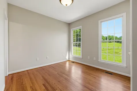 128 Fairview Circle Woodstock VA 22664