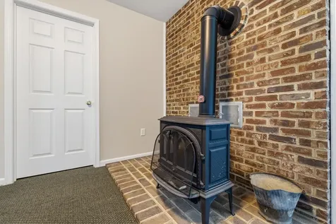128 Fairview Circle Woodstock VA 22664
