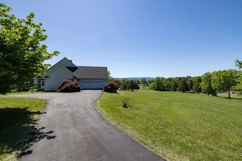128 Fairview Circle Woodstock VA 22664