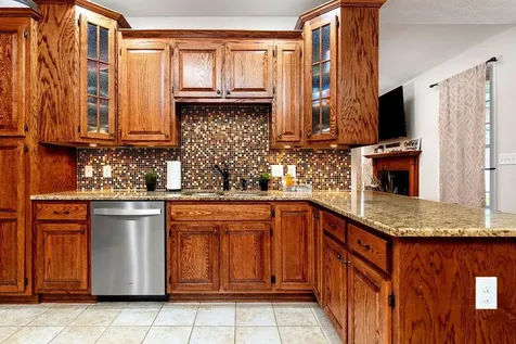 14 Old Oak Drive Stuarts Draft VA 24477