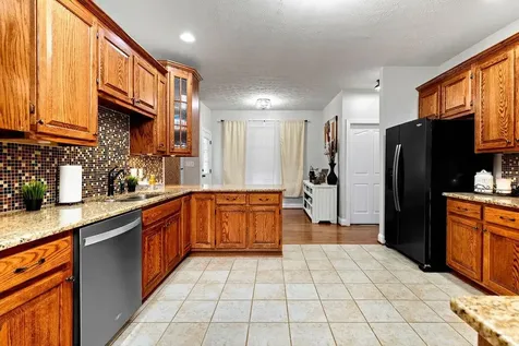 14 Old Oak Drive Stuarts Draft VA 24477