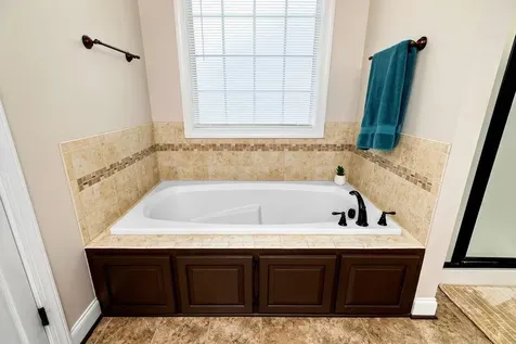 14 Old Oak Drive Stuarts Draft VA 24477
