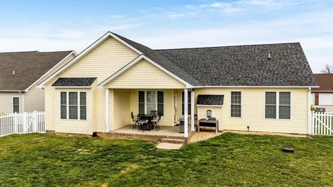14 Old Oak Drive Stuarts Draft VA 24477