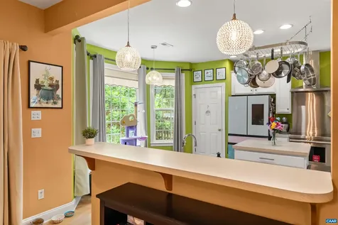 560 Rolling Valley Court Charlottesville VA 22902