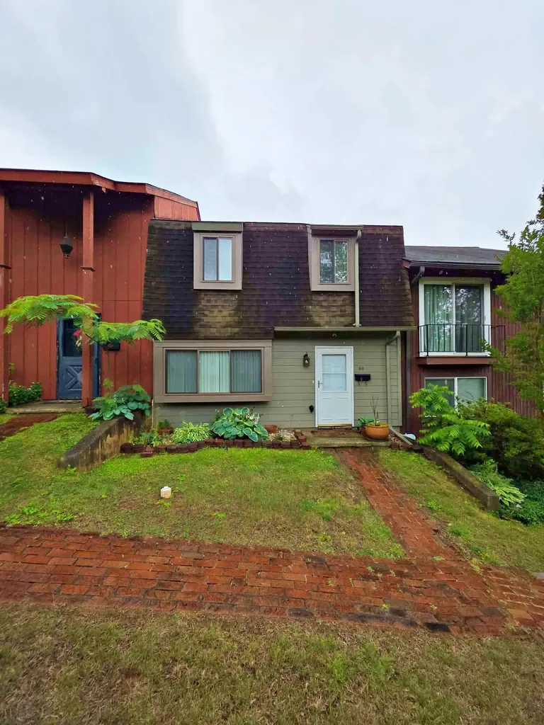 60 Woodlake Drive Charlottesville VA 22911