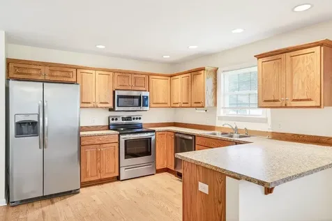 106 7th Street Grottoes VA 24441