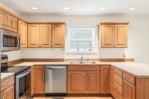 106 7th Street Grottoes VA 24441
