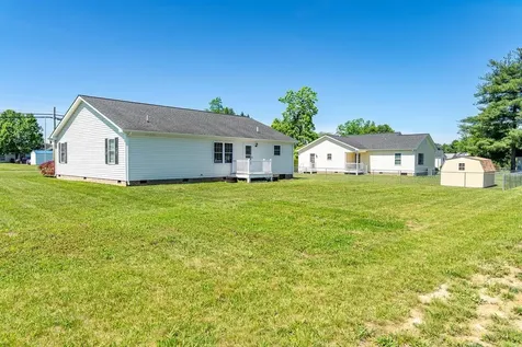 106 7th Street Grottoes VA 24441