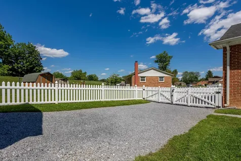 411 Barbee Street Bridgewater VA 22812