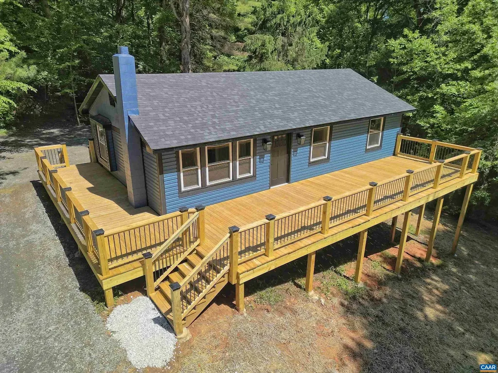 135 Iroquois Trail Ruckersville VA 22968
