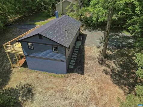 135 Iroquois Trail Ruckersville VA 22968