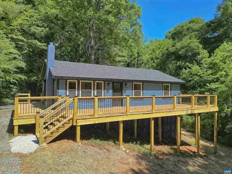 135 Iroquois Trail Ruckersville VA 22968
