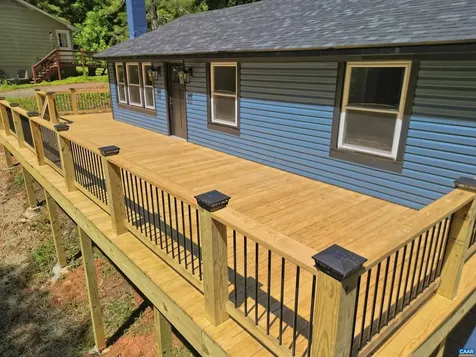 135 Iroquois Trail Ruckersville VA 22968