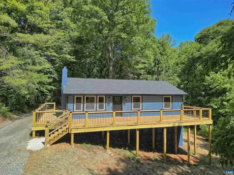 135 Iroquois Trail Ruckersville VA 22968