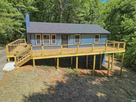 135 Iroquois Trail Ruckersville VA 22968
