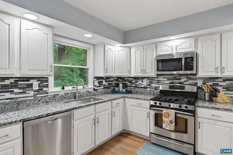1845 Amberfield Drive Charlottesville VA 22911