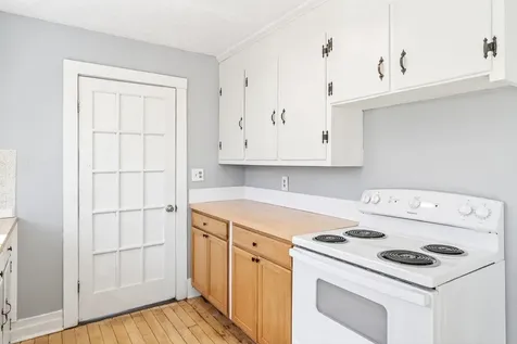 541 Hull Street Staunton VA 24401