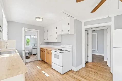 541 Hull Street Staunton VA 24401