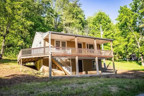 32 Back Hollow Lexington VA 24450