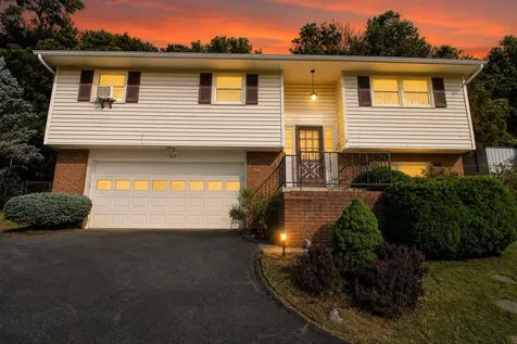 812 Coalter Street N Staunton VA 24401