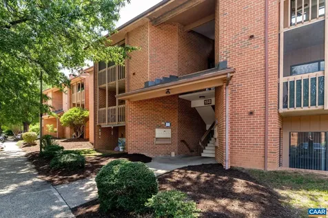 138 Green Turtle Lane Charlottesville VA 22901