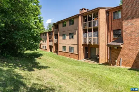 138 Green Turtle Lane Charlottesville VA 22901