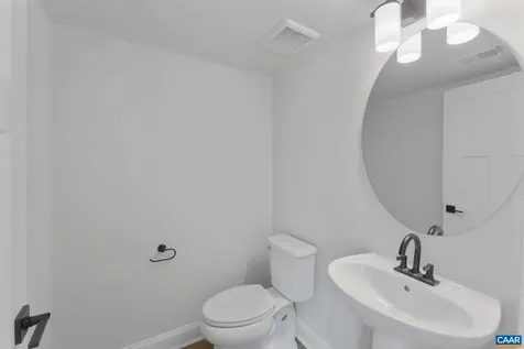3048 Farrow Circle Charlottesville VA 22901