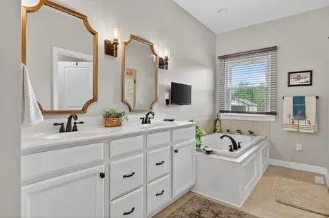 29 Kennedy Ridge Court Stuarts Draft VA 24477