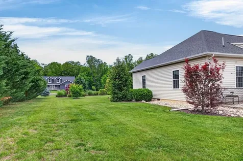 29 Kennedy Ridge Court Stuarts Draft VA 24477