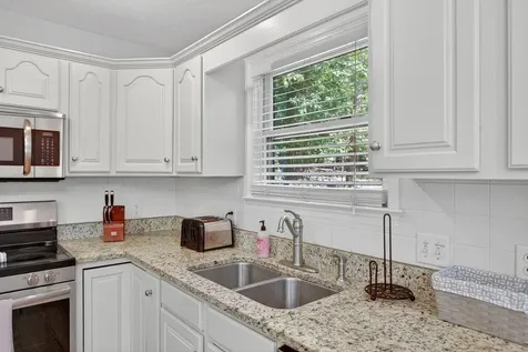 5109 Trevino Drive Mcgaheysville VA 22840
