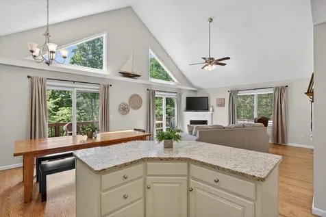 5109 Trevino Drive Mcgaheysville VA 22840