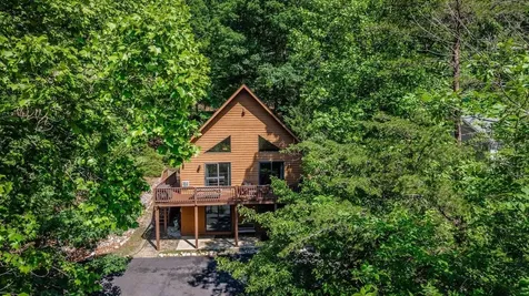 5109 Trevino Drive Mcgaheysville VA 22840