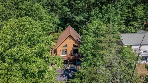 5109 Trevino Drive Mcgaheysville VA 22840