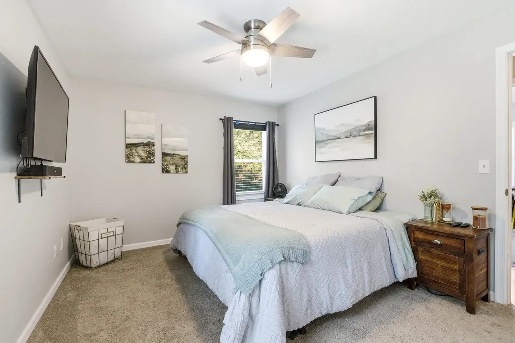 507 Barkman Avenue Elkton VA 22827