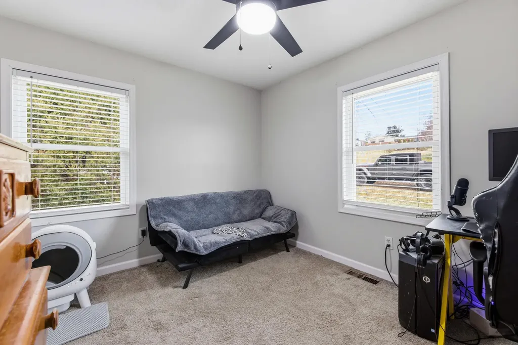 507 Barkman Avenue Elkton VA 22827