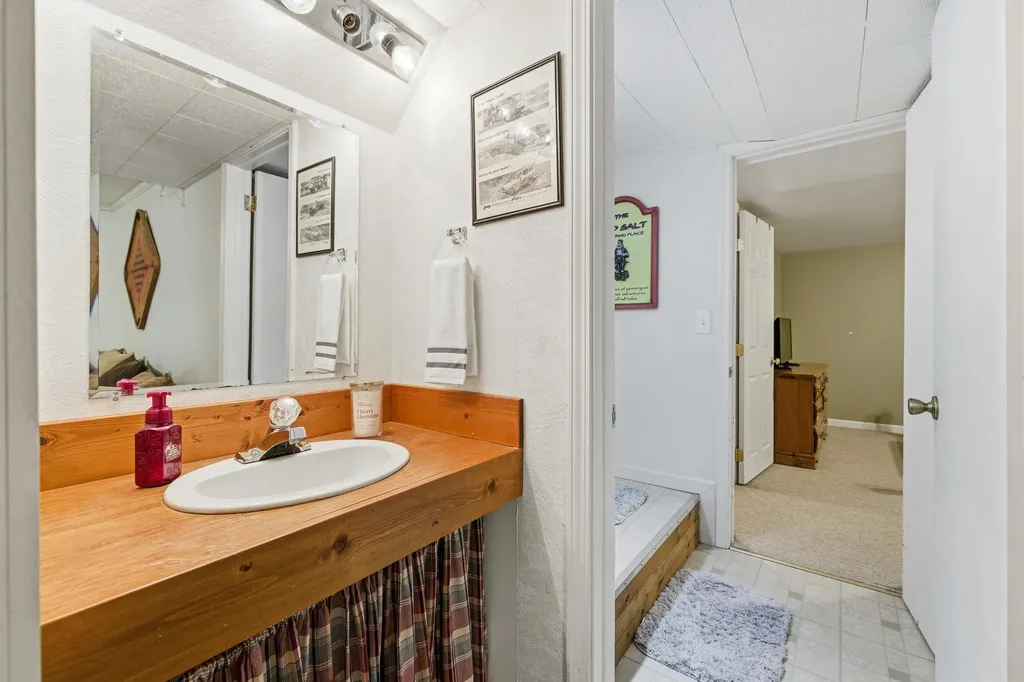 507 Barkman Avenue Elkton VA 22827