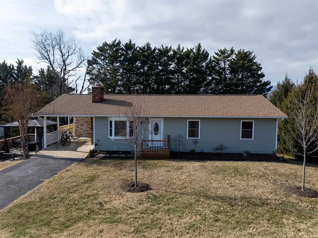 507 Barkman Avenue Elkton VA 22827