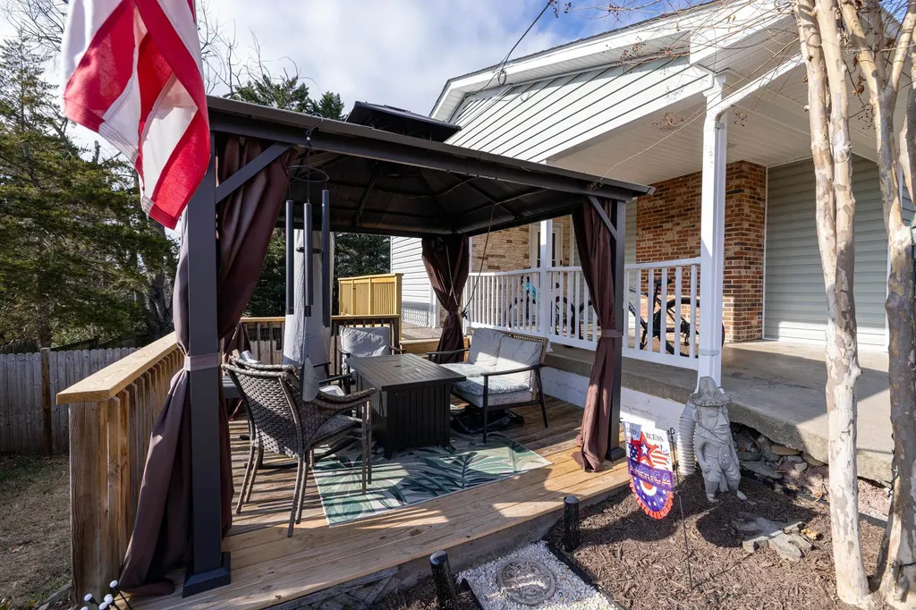 507 Barkman Avenue Elkton VA 22827