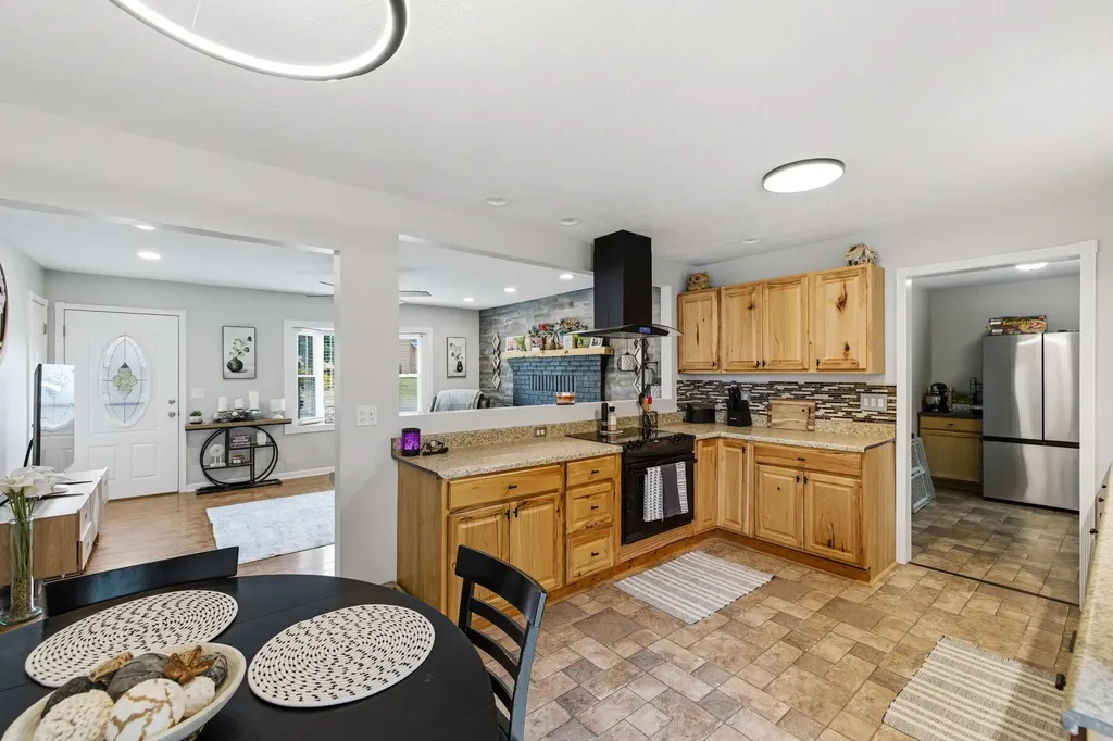 507 Barkman Avenue Elkton VA 22827