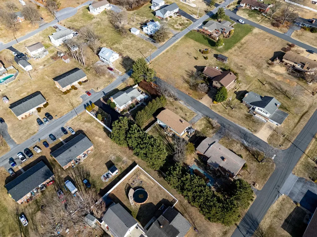 507 Barkman Avenue Elkton VA 22827