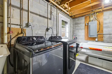 507 Barkman Avenue Elkton VA 22827