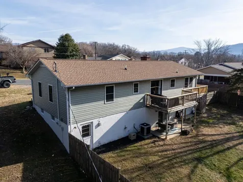 507 Barkman Avenue Elkton VA 22827